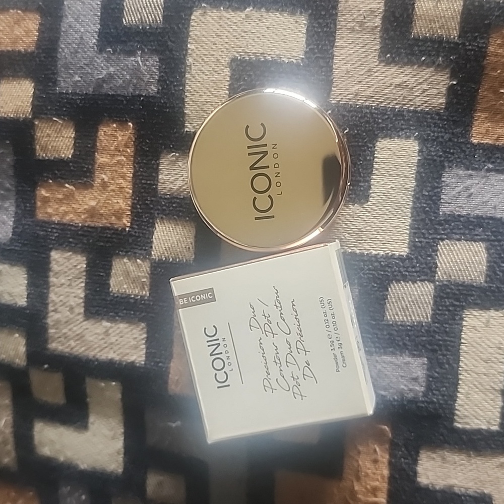 ICONIC london precision duo contour pot